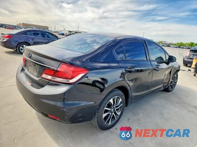 Trzecie zdjęcie samochodu z tyłu: 2013 HONDA CIVIC EXL VIN:19XFB2F91DE019417 - miniatura