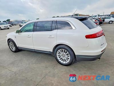 Drugie zdjęcie samochodu z przodu: 2012 LINCOLN MKT VIN:2LMHJ5AT9CBL55080 - miniatura