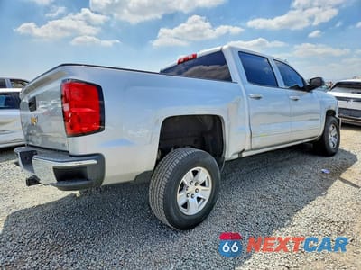 Trzecie zdjęcie samochodu z tyłu: 2017 CHEVROLET SILVERADO C1500 LT VIN:3GCPCREC5HG296301 - miniatura