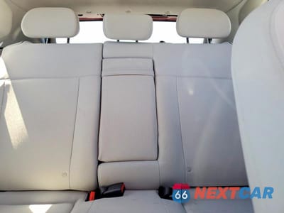 Zdjęcie 10 z 13 samochodu: 2025 HYUNDAI KONA SEL VIN:KM8HBCAB5SU310893 - miniatura