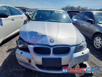 Piąte zdjęcie samochodu w środku: 2011 BMW 328 XI VIN:WBAPK7C59BF085507 - miniatura