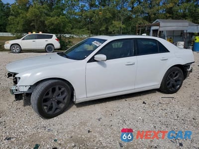 2023 CHRYSLER 300 S 2C3CCABG9PH599771 - główne zdjęcie licytacji z USA - miniatura