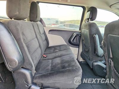 Zdjęcie 11 z 13 samochodu: 2017 DODGE GRAND CARAVAN SE VIN:2C4RDGBG9HR602055 - miniatura