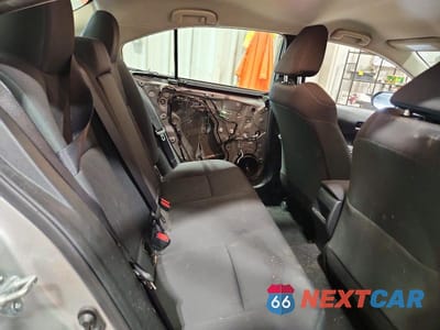 Zdjęcie 10 z 13 samochodu: 2020 TOYOTA COROLLA LE VIN:JTDEBRBEXLJ007422 - miniatura
