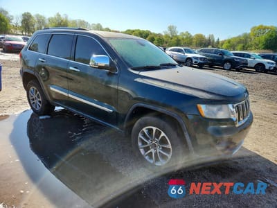 Czwarte zdjęcie samochodu z boku: 2011 JEEP GRAND CHEROKEE LIMITED VIN:1J4RR5GT0BC556282 - miniatura