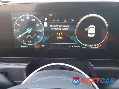 Zdjęcie 9 z 12 samochodu: 2023 KIA NIRO EV WAVE VIN:KNDCT3L16P5015447 - miniatura
