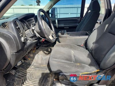 Zdjęcie 7 z 11 samochodu: 2008 CHEVROLET SILVERADO TOW TRUCK VIN:1GBJC39608E155963 - miniatura