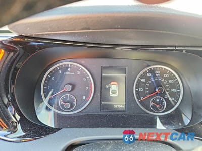 Zdjęcie 9 z 12 samochodu: 2024 KIA K5 GT-LINE VIN:5XXG64J29RG256203 - miniatura