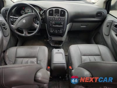 Zdjęcie 8 z 13 samochodu: 2005 DODGE GRAND CARAVAN SXT VIN:2D4GP44L65R203822 - miniatura