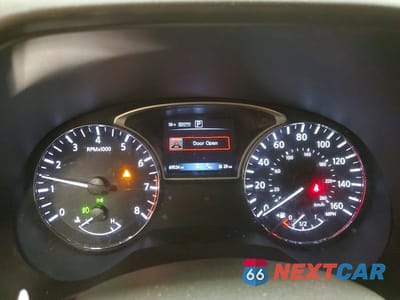 Zdjęcie 9 z 13 samochodu: 2020 NISSAN PATHFINDER SV VIN:5N1DR2BM3LC619497 - miniatura