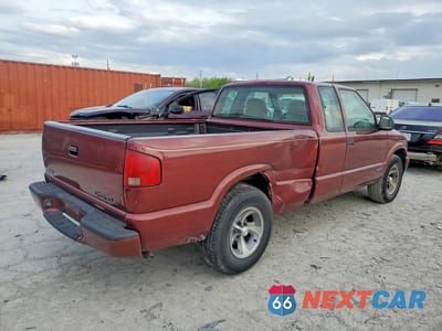 Trzecie zdjęcie samochodu z tyłu: 1998 CHEVROLET S TRUCK S10 VIN:1GCCS19X8WK109607 - miniatura