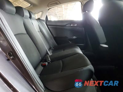 Zdjęcie 10 z 11 samochodu: 2018 HONDA CIVIC LX VIN:19XFC2F53JE003029 - miniatura