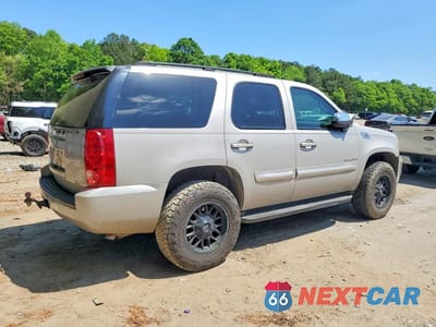 Trzecie zdjęcie samochodu z tyłu: 2007 GMC YUKON VIN:1GKFK13037J212163 - miniatura