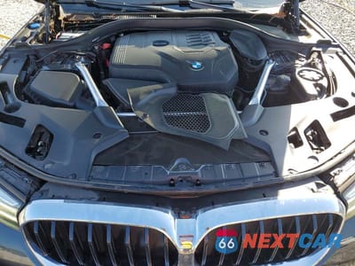 Zdjęcie 11 z 12 samochodu: 2021 BMW 530 XI VIN:WBA13BJ0XMWX05040 - miniatura