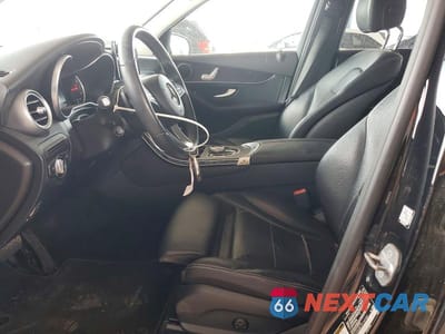 Zdjęcie 7 z 12 samochodu: 2017 MERCEDES-BENZ GLC 300 VIN:WDC0G4JB1HF197055 - miniatura