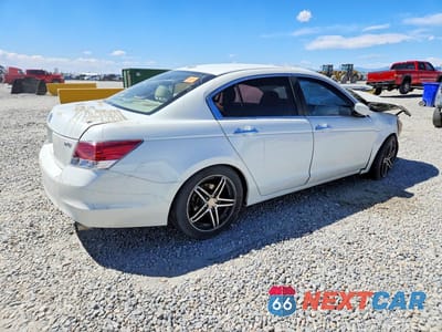 Trzecie zdjęcie samochodu z tyłu: 2009 HONDA ACCORD EXL VIN:1HGCP36839A044445 - miniatura