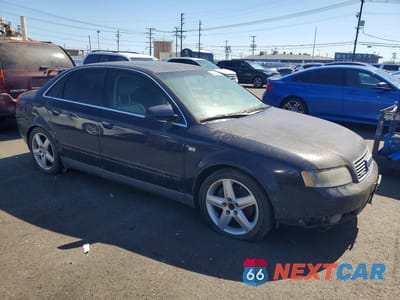 Czwarte zdjęcie samochodu z boku: 2003 AUDI A4 VIN:WAULT68E73A113866 - miniatura