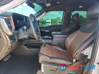 Zdjęcie 7 z 12 samochodu: 2024 FORD F250 SUPER DUTY VIN:1FT8W2BT7REE78243 - miniatura