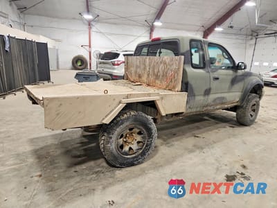 Trzecie zdjęcie samochodu z tyłu: 2003 TOYOTA TACOMA XTRACAB VIN:5TEWM72N13Z281472 - miniatura