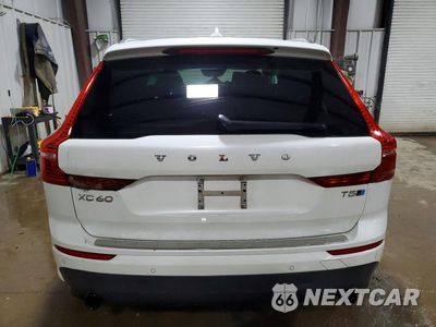 Zdjęcie 6 z 14 samochodu: 2018 VOLVO XC60 T5 VIN:LYV102RK6JB111113 - miniatura