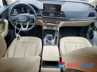 Zdjęcie 8 z 14 samochodu: 2021 AUDI Q5 E VIN:WA1BAAFY4M2038957 - miniatura