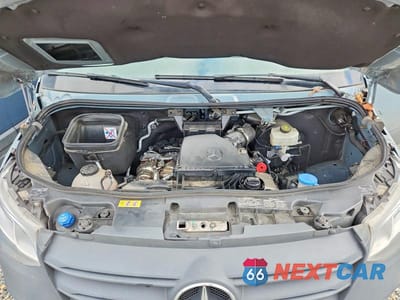 Zdjęcie 12 z 12 samochodu: 2024 MERCEDES BENZ SPRINTER 2500 UTILITY / SERVICE VAN VIN:W1Y4KBHY5RT176292 - miniatura