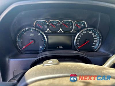 Zdjęcie 8 z 10 samochodu: 2017 GMC SIERRA K1500 SLT VIN:3GTU2NEC2HG115542 - miniatura