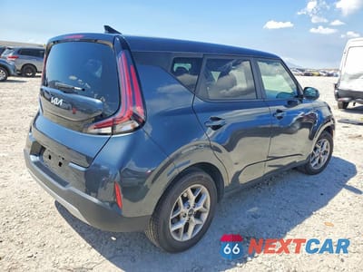Trzecie zdjęcie samochodu z tyłu: 2024 KIA SOUL LX VIN:KNDJ23AU0R7242535 - miniatura