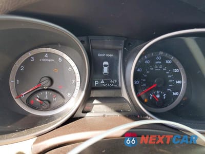 Zdjęcie 9 z 13 samochodu: 2013 HYUNDAI SANTA FE SPORT 2.4L VIN:5XYZU3LB2DG053664 - miniatura