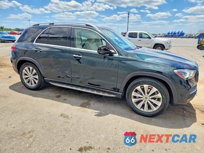 Czwarte zdjęcie samochodu z boku: 2020 MERCEDES-BENZ GLE 350 VIN:4JGFB4JB0LA148171 - miniatura