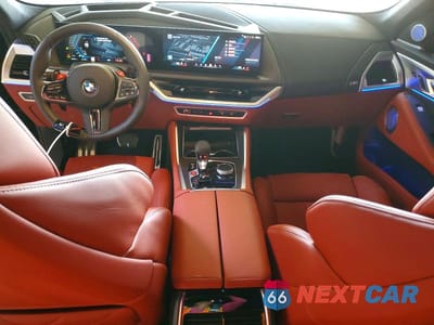 Zdjęcie 8 z 14 samochodu: 2026 BMW XM LABEL VIN:5YM33CS02T9283592 - miniatura