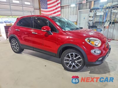 Czwarte zdjęcie samochodu z boku: 2018 FIAT 500X TREKKING VIN:ZFBCFYCB1JP712147 - miniatura