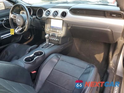 Zdjęcie 8 z 13 samochodu: 2020 FORD MUSTANG GT VIN:1FATP8FF5L5136673 - miniatura
