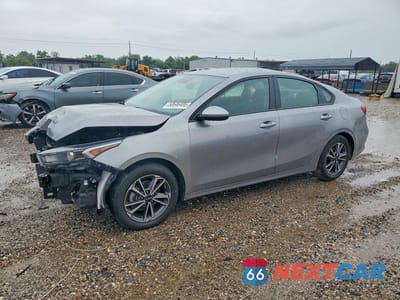 2024 KIA FORTE LXS 3KPF24AD7RE780841 - główne zdjęcie licytacji z USA - miniatura