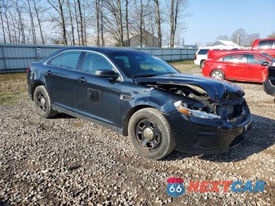 Czwarte zdjęcie samochodu z boku: 2017 FORD TAURUS POLICE INTERCEPTOR VIN:1FAHP2MKXHG122900 - miniatura