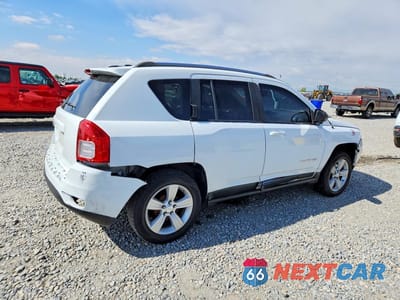 Trzecie zdjęcie samochodu z tyłu: 2012 JEEP COMPASS LATITUDE VIN:1C4NJCEB2CD634339 - miniatura