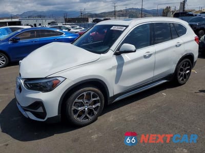 2021 BMW X1 SDRIVE28I WBXJG7C00M5S68823 - główne zdjęcie licytacji z USA - miniatura