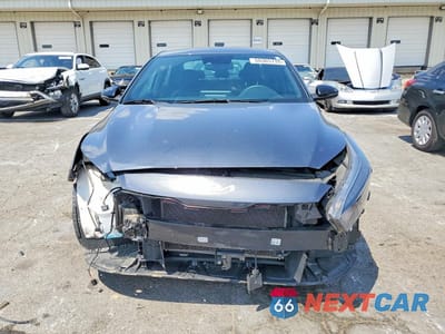 Piąte zdjęcie samochodu w środku: 2024 KIA FORTE GT LINE VIN:3KPF54AD5RE713341 - miniatura