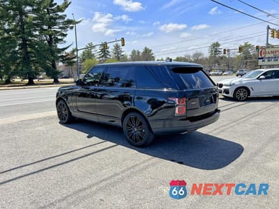 Czwarte zdjęcie samochodu z boku: 2019 LAND ROVER RANGE ROVER SUPERCHARGED VIN:SALGS5RE3KA561190 - miniatura
