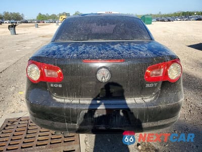 Zdjęcie 6 z 12 samochodu: 2011 VOLKSWAGEN EOS KOMFORT VIN:WVWBA7AH2BV001983 - miniatura