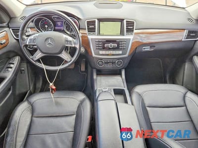 Zdjęcie 8 z 13 samochodu: 2015 MERCEDES-BENZ ML 350 4MATIC VIN:4JGDA5HB8FA489943 - miniatura