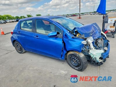 Czwarte zdjęcie samochodu z boku: 2012 TOYOTA YARIS 5-DOOR LE VIN:JTDKTUD35CD535902 - miniatura