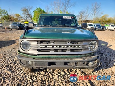 Piąte zdjęcie samochodu w środku: 2023 FORD BRONCO BASE VIN:1FMDE5BH4PLA99168 - miniatura