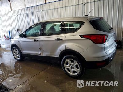 Drugie zdjęcie samochodu z przodu: 2019 FORD ESCAPE S VIN:1FMCU0F77KUA68616 - miniatura