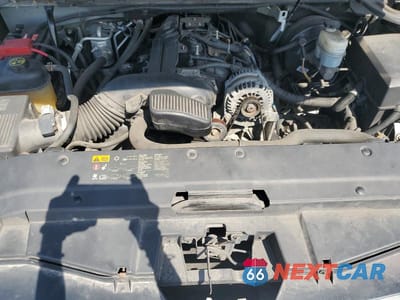 Zdjęcie 12 z 13 samochodu: 2013 CHEVROLET SUBURBAN K1500 LT VIN:1GNSKJE74DR146070 - miniatura