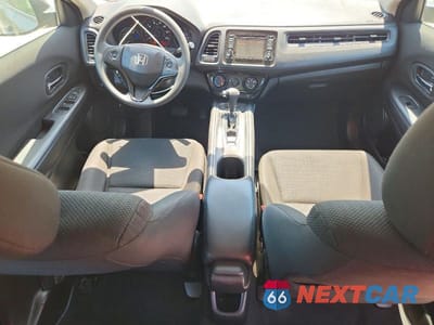 Zdjęcie 8 z 12 samochodu: 2016 HONDA HR-V LX VIN:3CZRU5H39GM730918 - miniatura