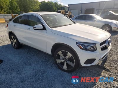 Czwarte zdjęcie samochodu z boku: 2018 MERCEDES-BENZ GLC COUPE 300 4MATIC VIN:WDC0J4KB3JF363162 - miniatura
