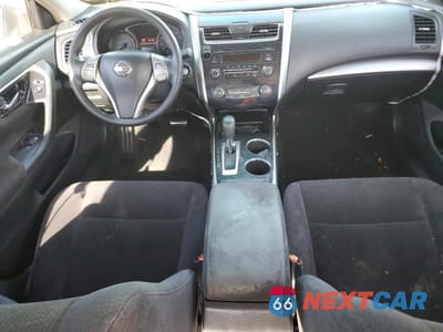 Zdjęcie 8 z 12 samochodu: 2013 NISSAN ALTIMA 2.5 VIN:1N4AL3AP1DC114723 - miniatura