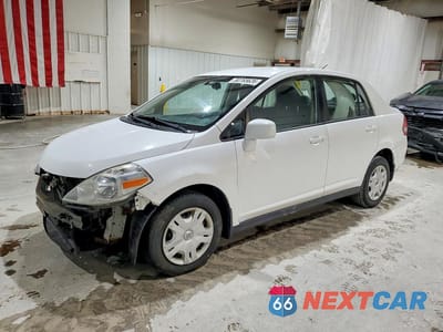 2011 NISSAN VERSA 1.8 S 3N1BC1AP6BL413972 - główne zdjęcie licytacji z USA - miniatura
