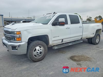 2018 CHEVROLET SILVERADO K3500 LTZ 1GC4K0CY8JF117336 - główne zdjęcie licytacji z USA - miniatura